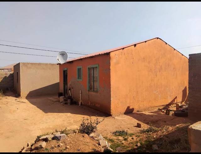 2 BEDROOM HOUSE FOR SALE IN KANANA PARK